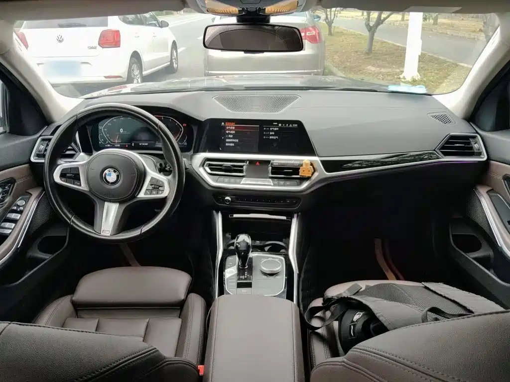 BMW 3 Series 2020 — фото 10