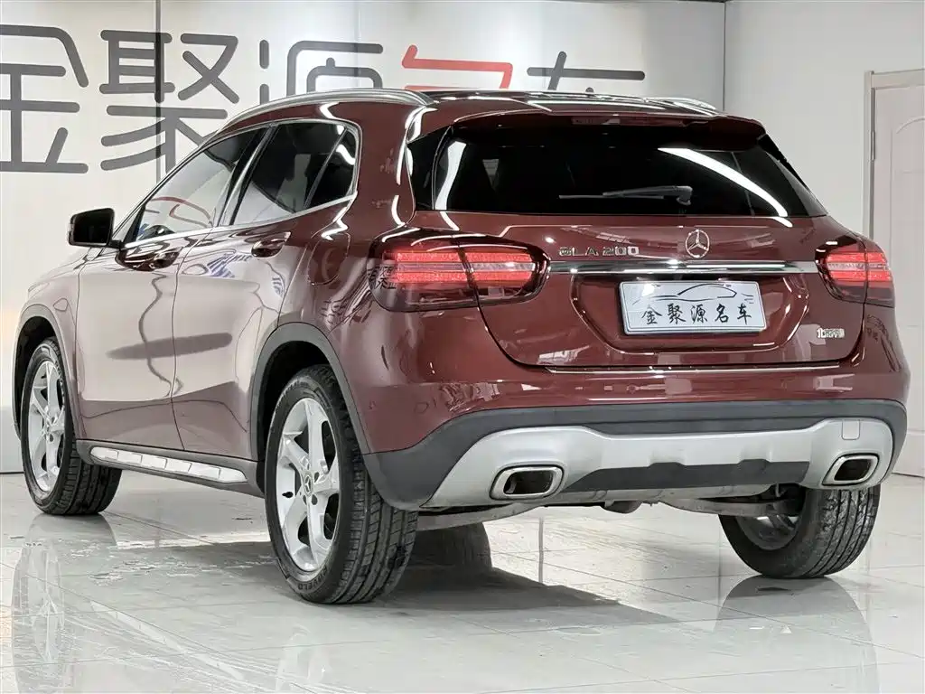 Mercedes-Benz GLA 2018 — фото 4