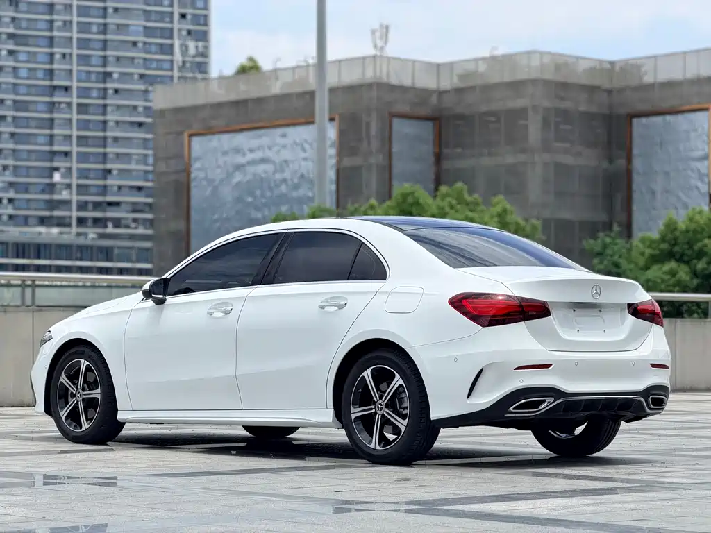 Mercedes-Benz A-Class 2025 — фото 5