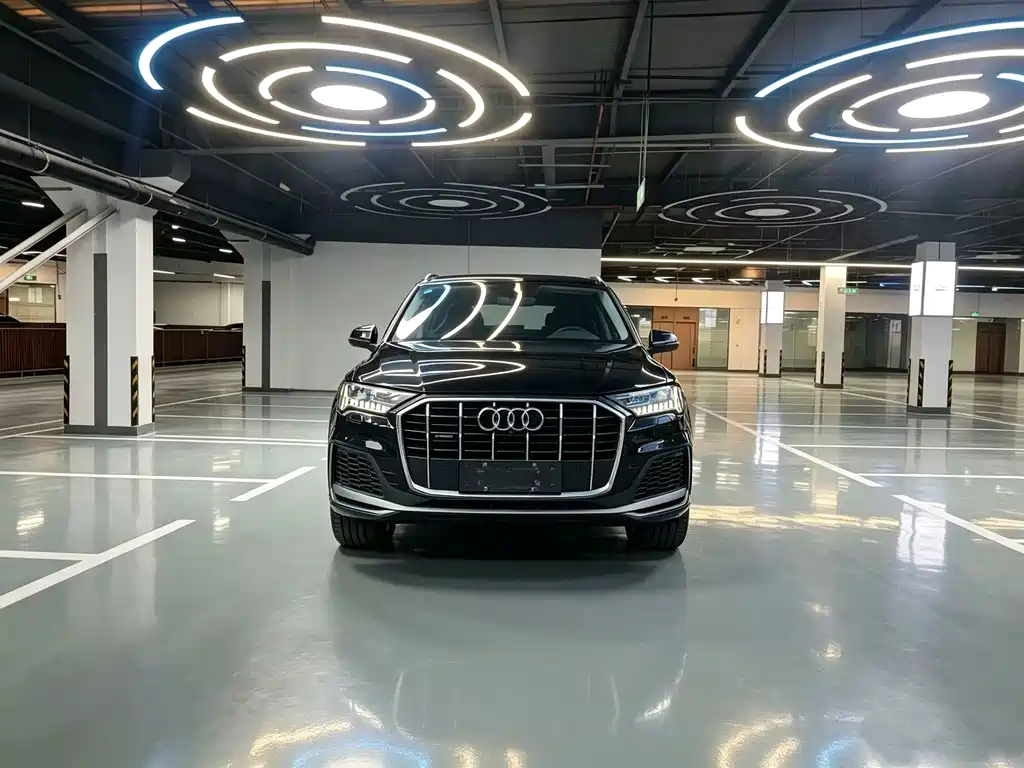 Audi Q7 2020 — фото 2