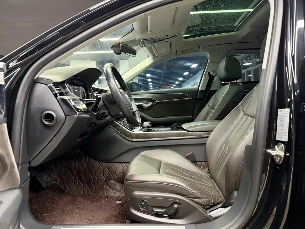 Audi A8 2019