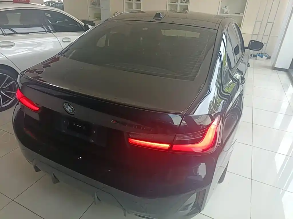 BMW 3 Series 2023