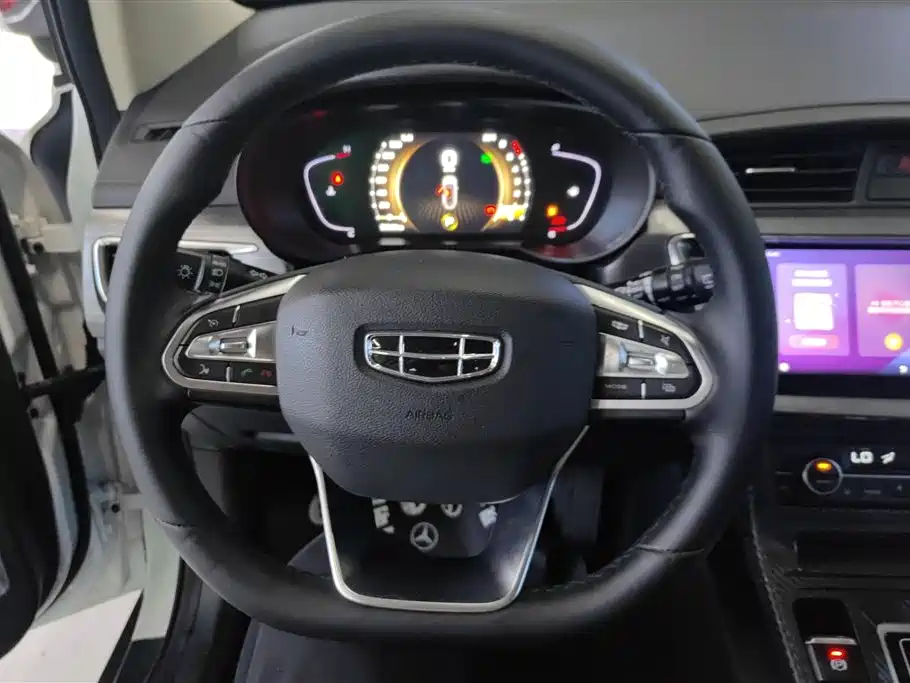 Geely Emgrand GS 2020 — фото 15