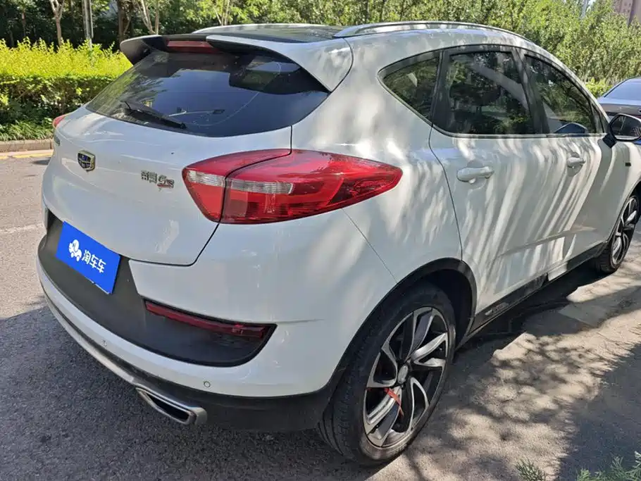 Geely Emgrand GS 2016 — фото 3