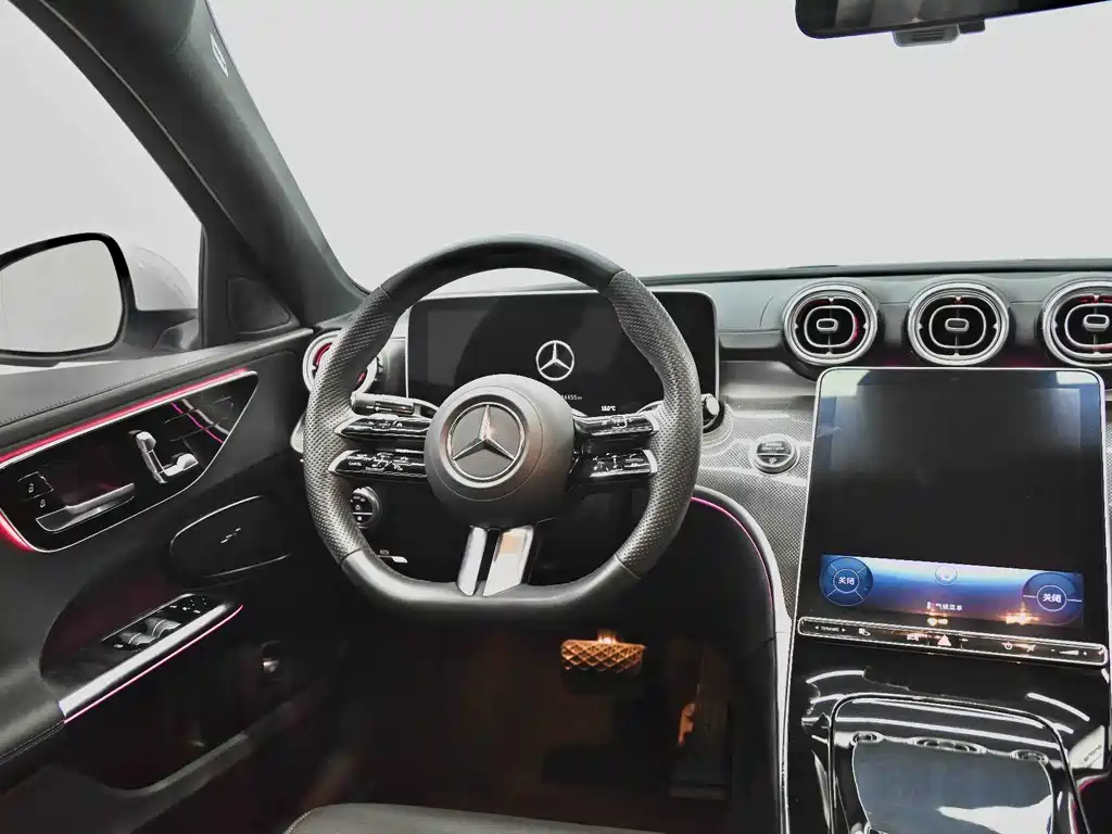 Mercedes-Benz C-Class 2024 — фото 28