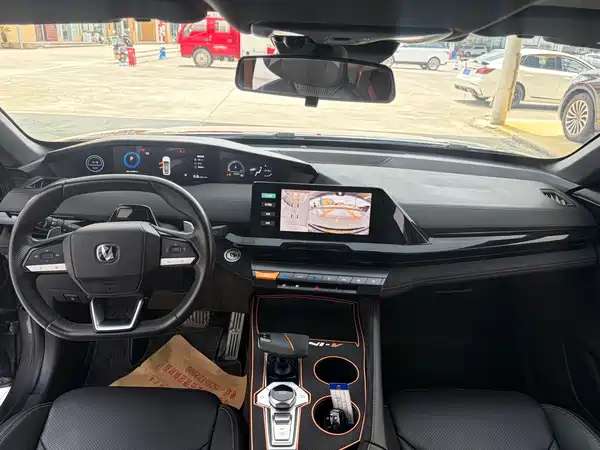 Changan UNI-V 2022