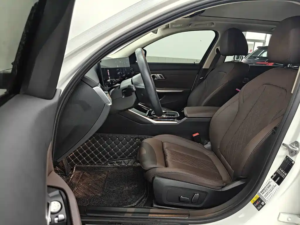 BMW i3 2023 — фото 11