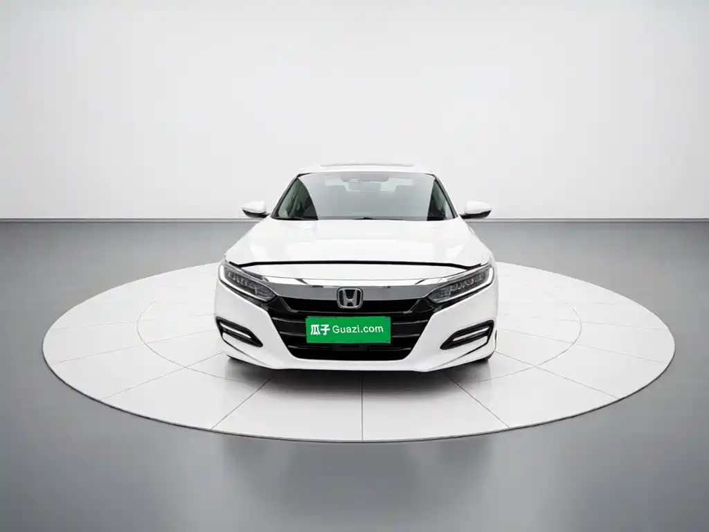 Honda Accord 2020 — фото 24