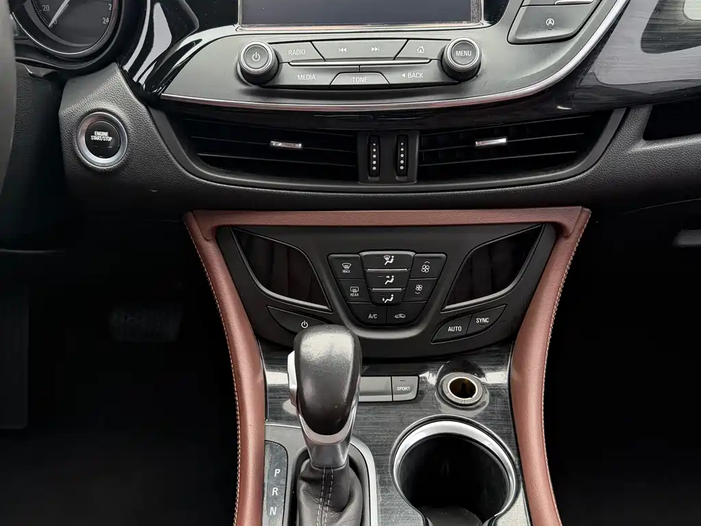 Buick Envision Plus 2018 — фото 7