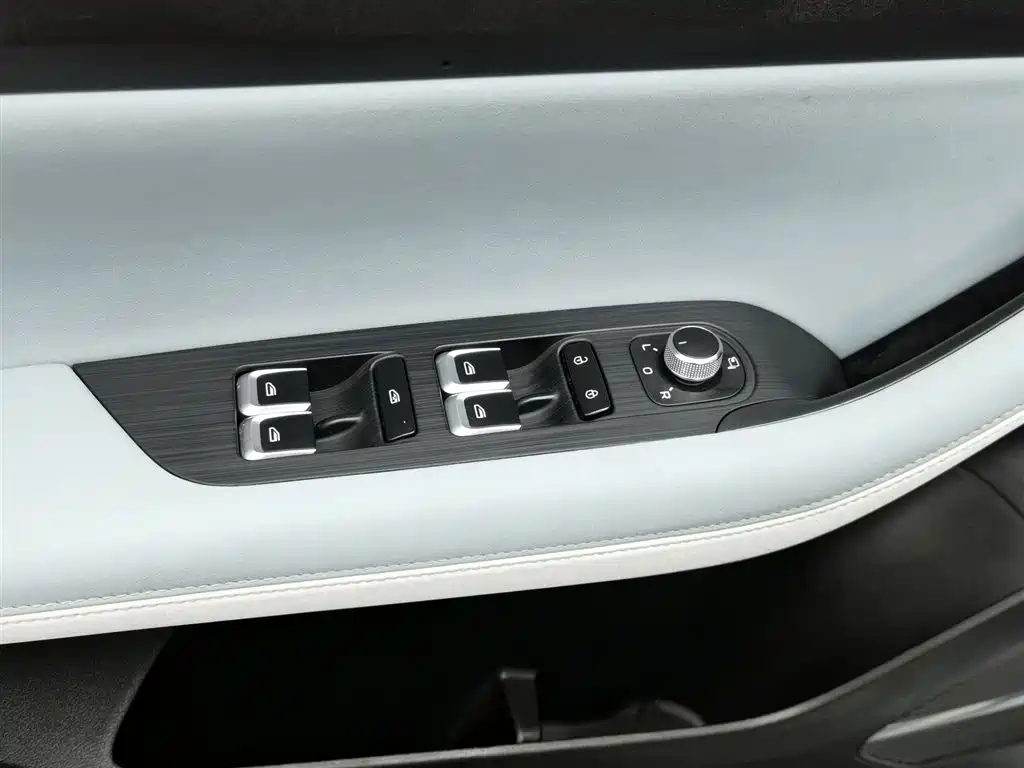 Geely Emgrand S 2022 — фото 9