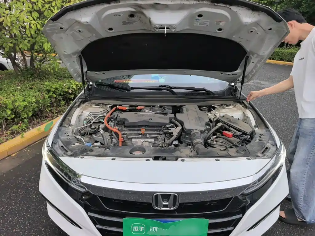Honda Accord 2020 — фото 11