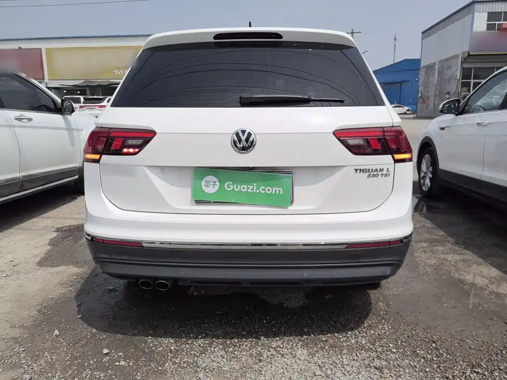 Volkswagen Tiguan L 2018 — фото 4