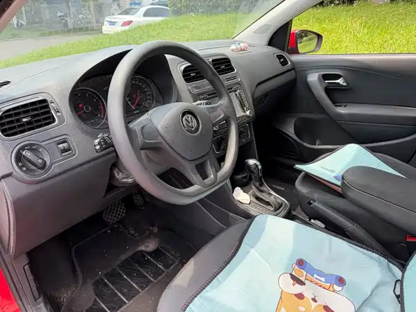 Volkswagen Polo 2016