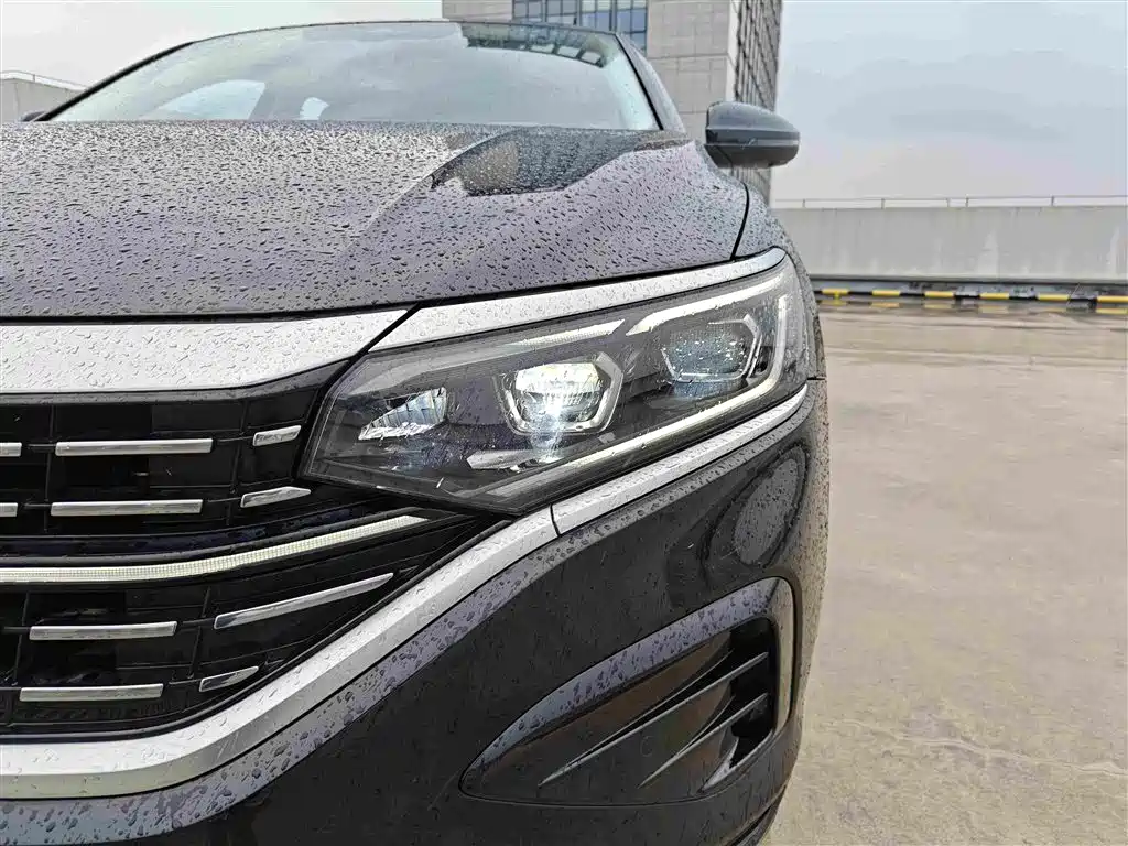 Volkswagen Passat 2024 — фото 9