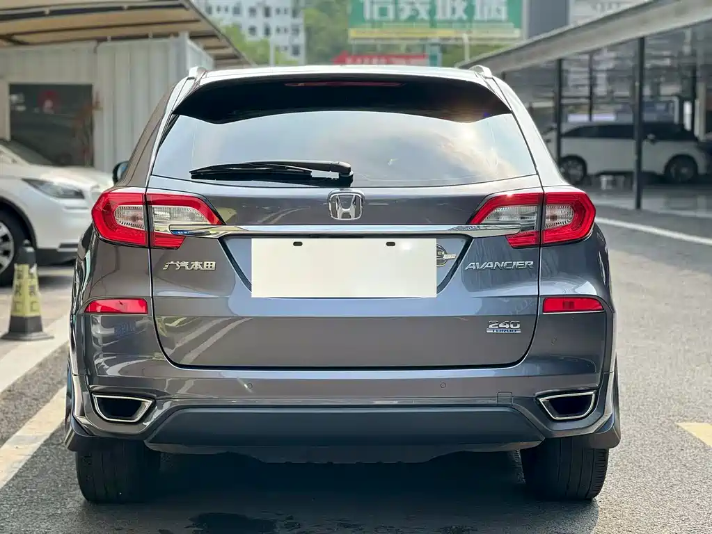 Honda Avancier 2018 — фото 8