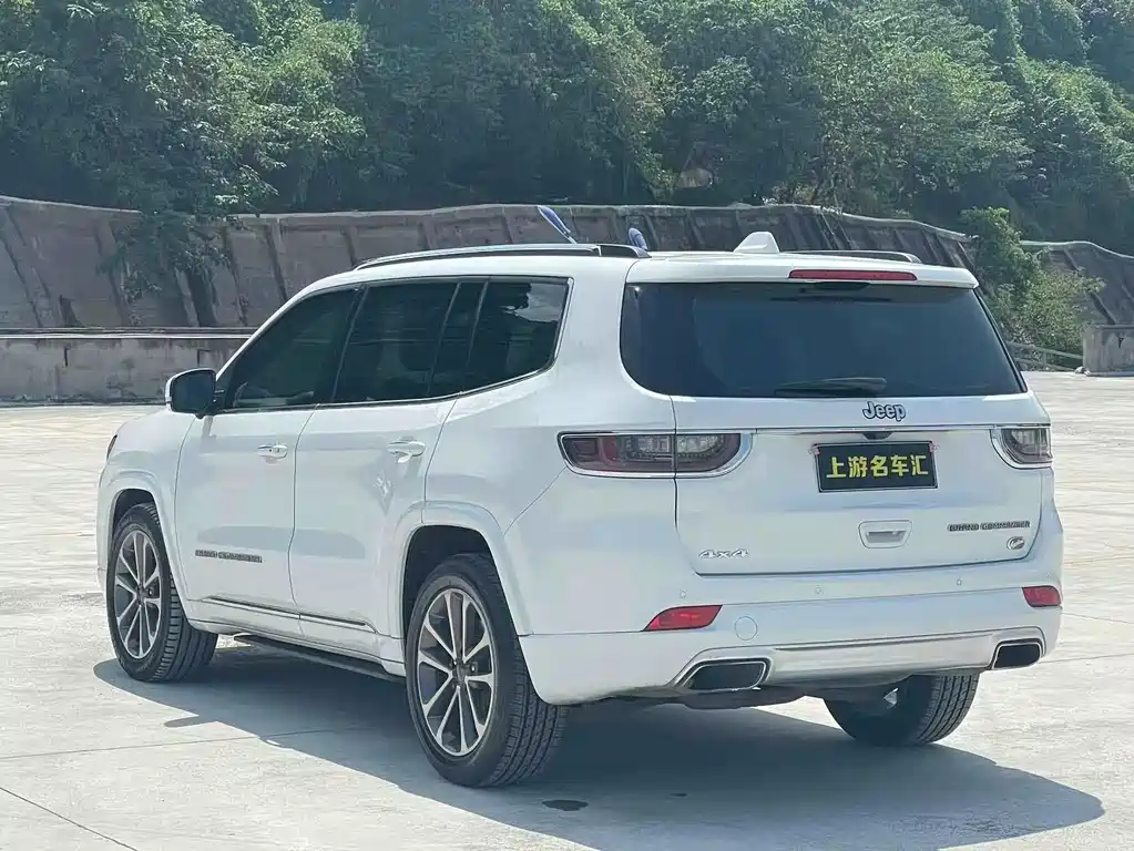 Jeep Grand Commander 2018 — фото 4