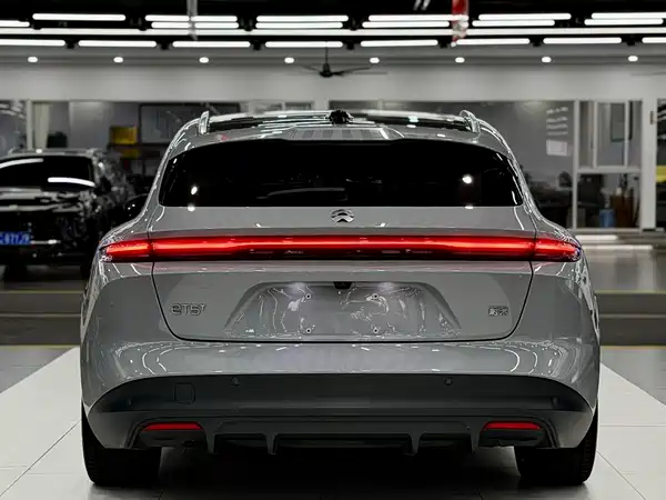NIO ET5T 2024
