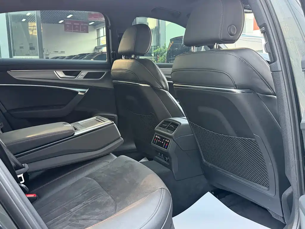 Audi A6L 2024