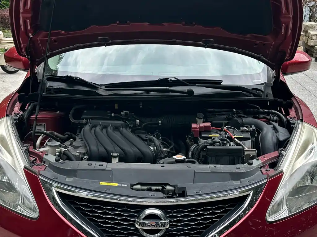 Nissan Tiida 2015 — фото 20