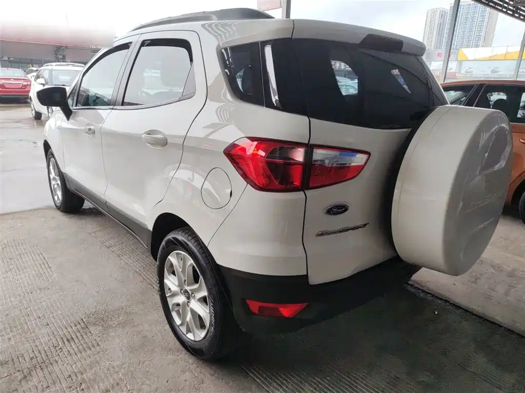 Ford Ecosport 2017 — фото 5