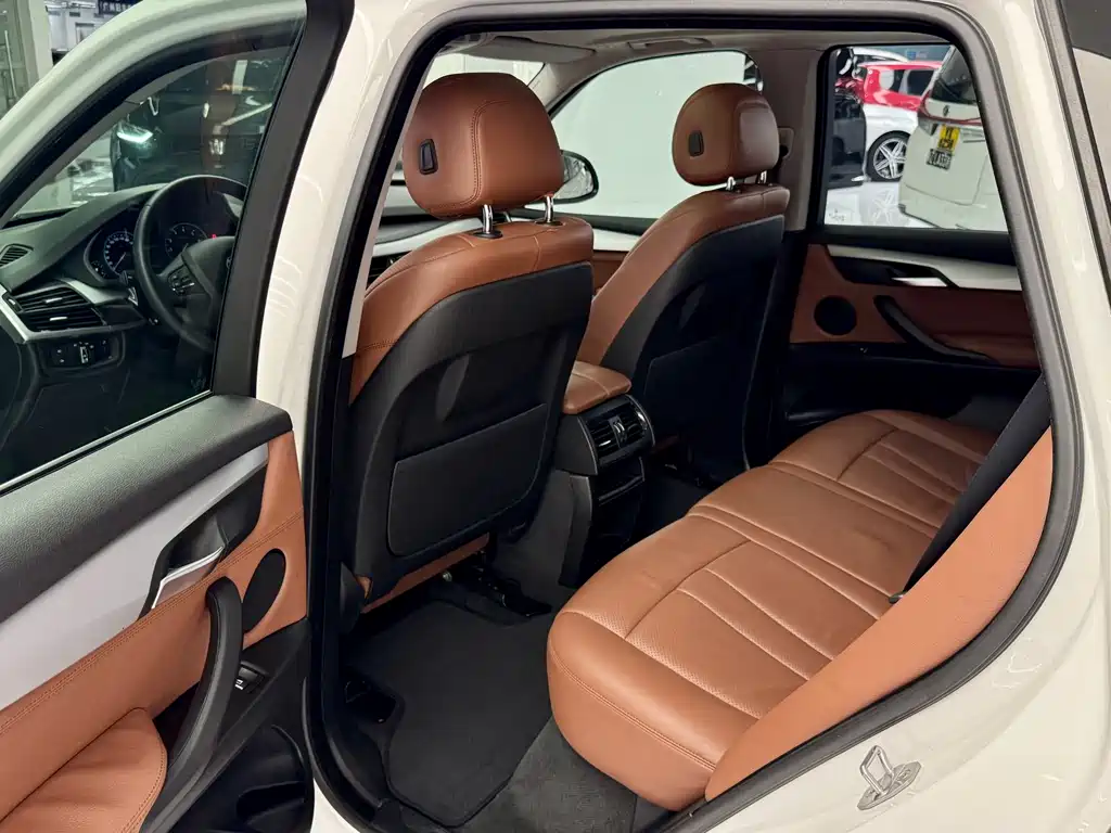 BMW X5 2019 — фото 14