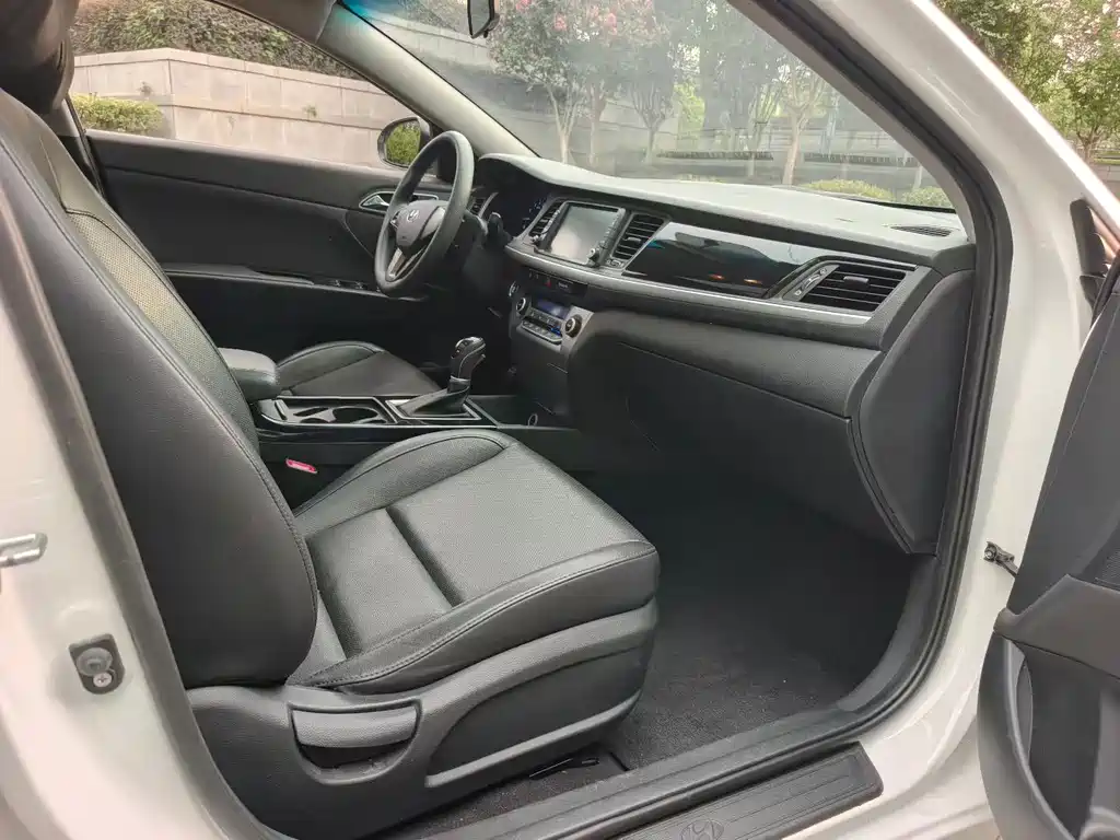 Hyundai Mistra 2019 — фото 8