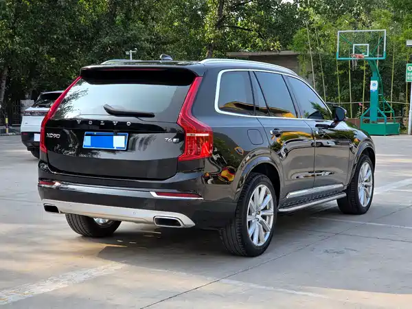 Volvo XC90 2019