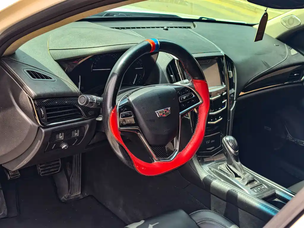 Cadillac ATS-L 2018 — фото 16
