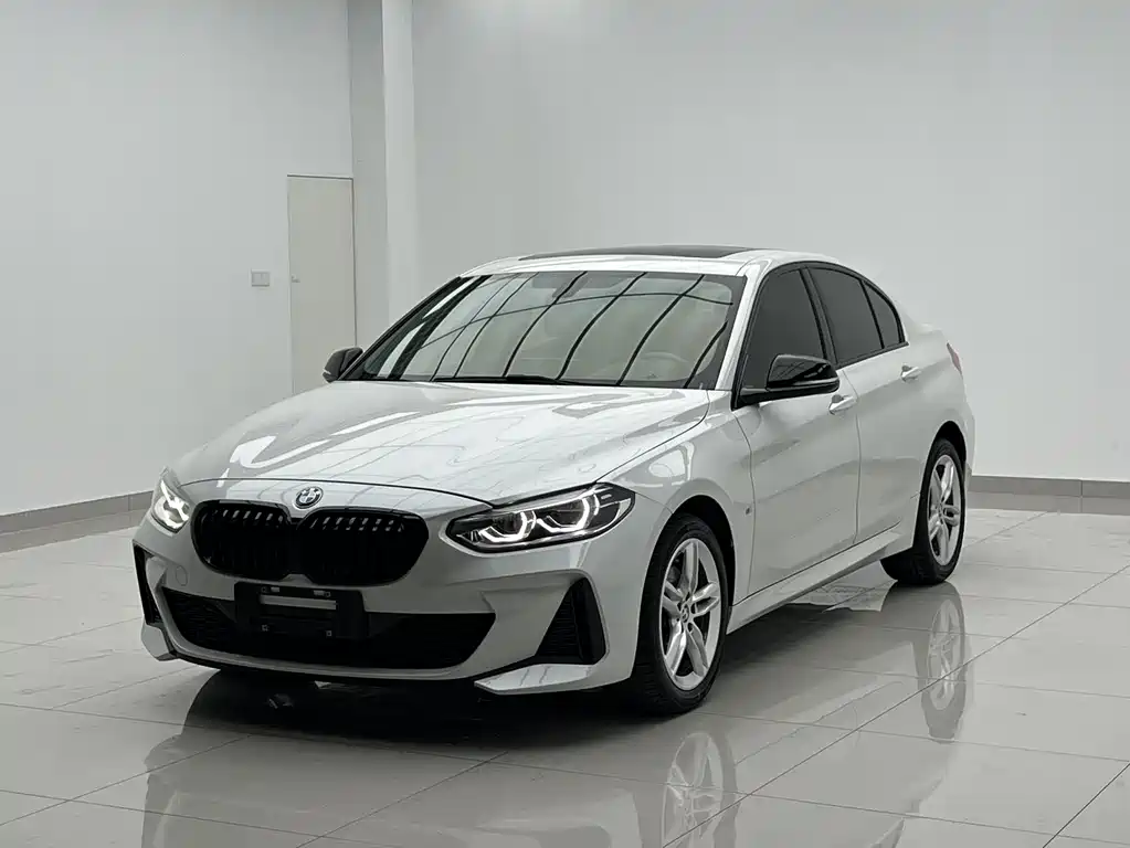 BMW 1 Series 2023