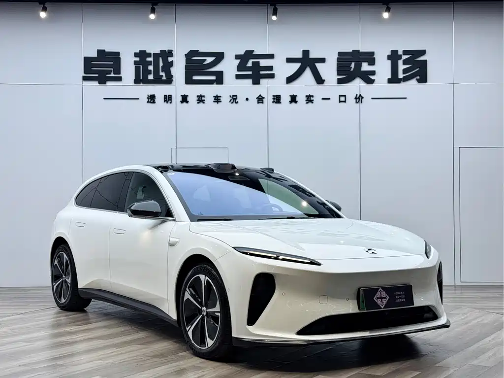NIO ET5 2024