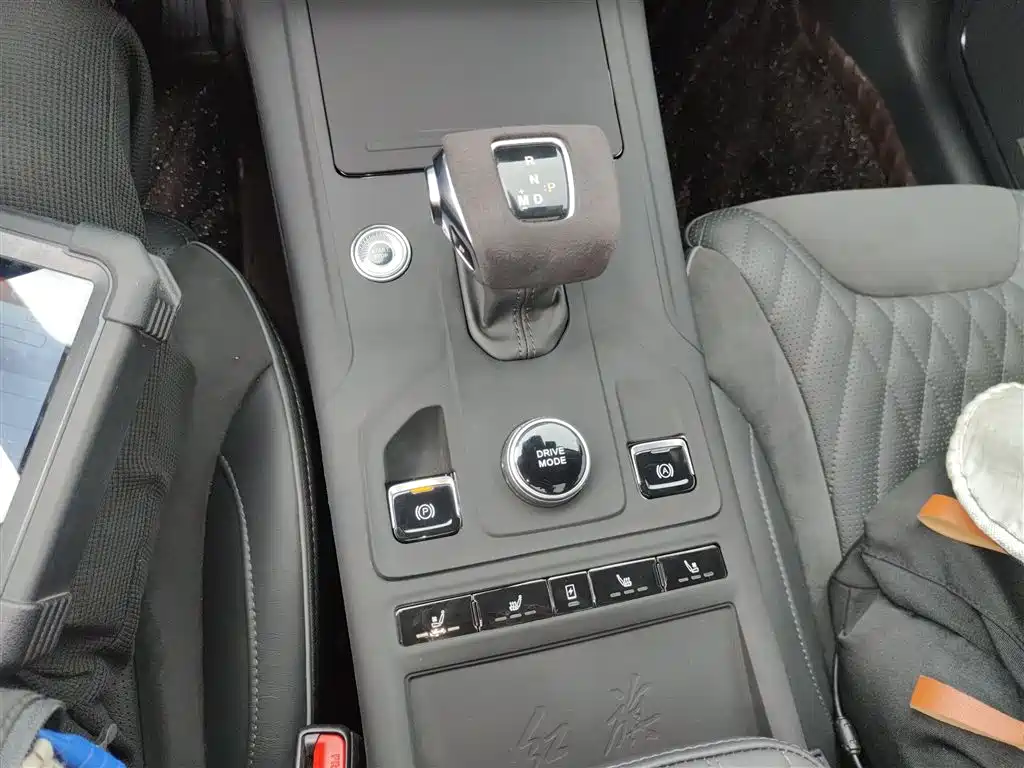 Hongqi HS5 2022 — фото 14