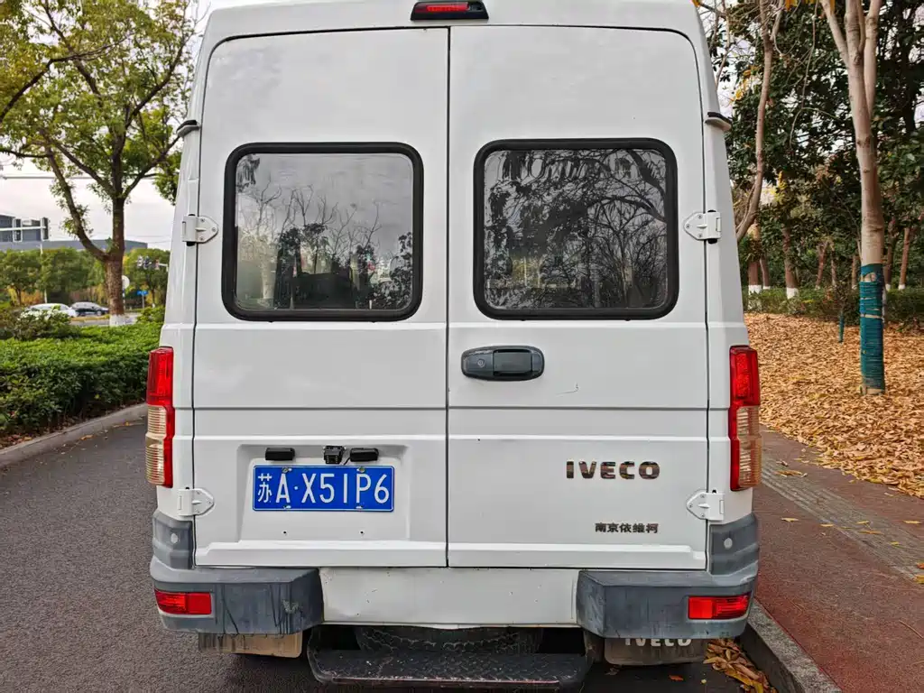 IVECO Daily 2018 — фото 4