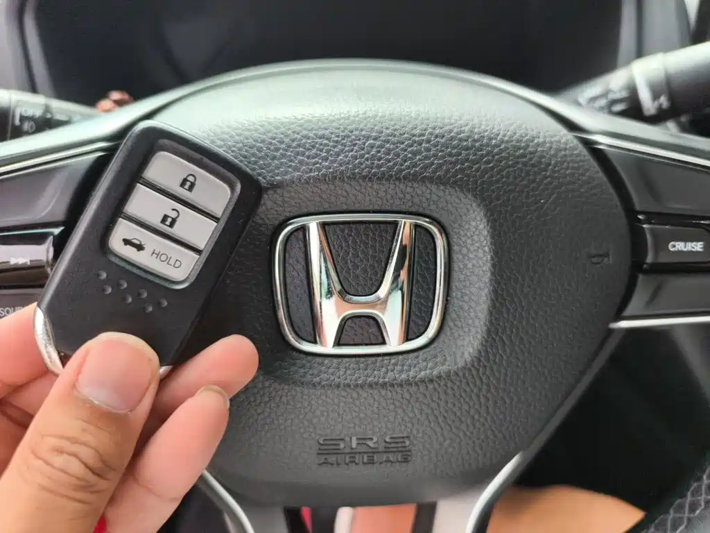 Honda Accord 2018 — фото 12
