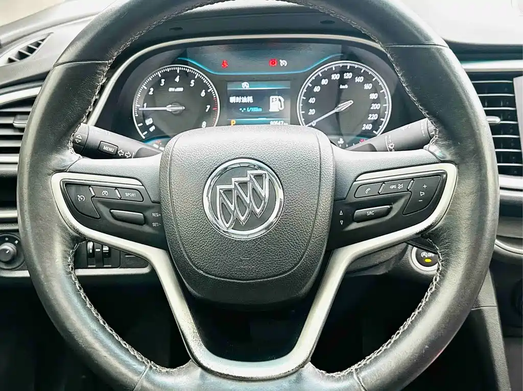 Buick Excelle 2018 — фото 17