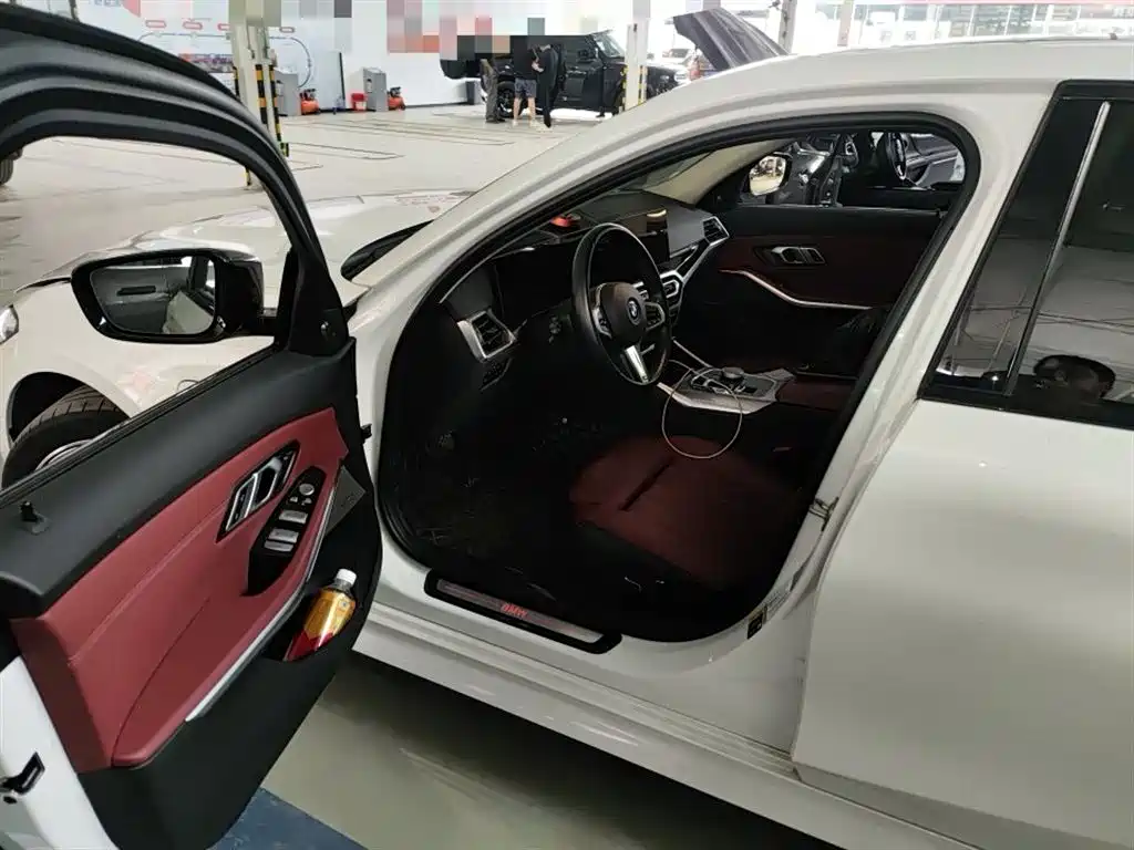 BMW i3 2024