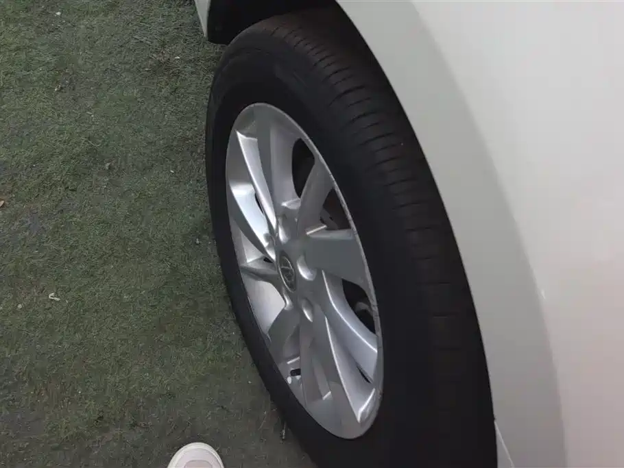 Nissan Sylphy 2012