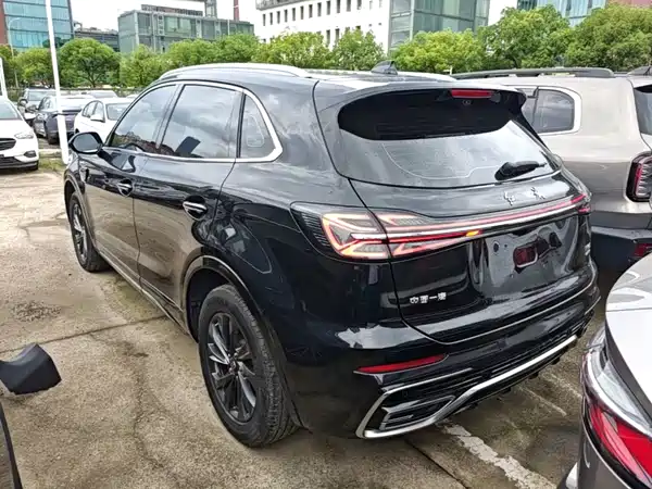 Hongqi HS5 2024