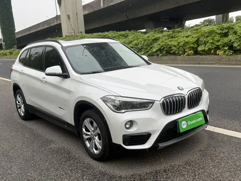 BMW X1 2016 — фото 25