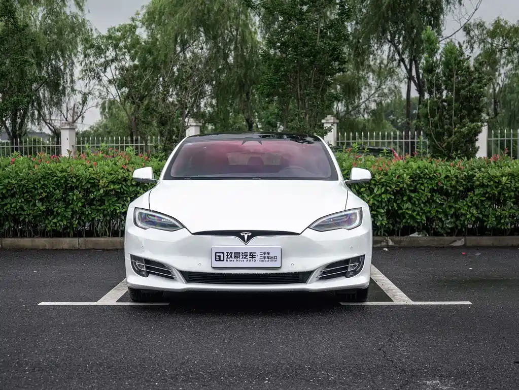 Tesla Model S 2017