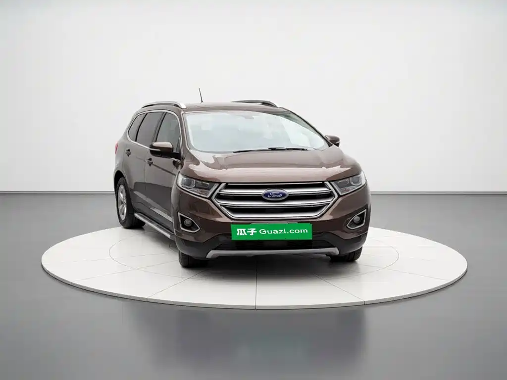 Ford Edge 2016 — фото 25