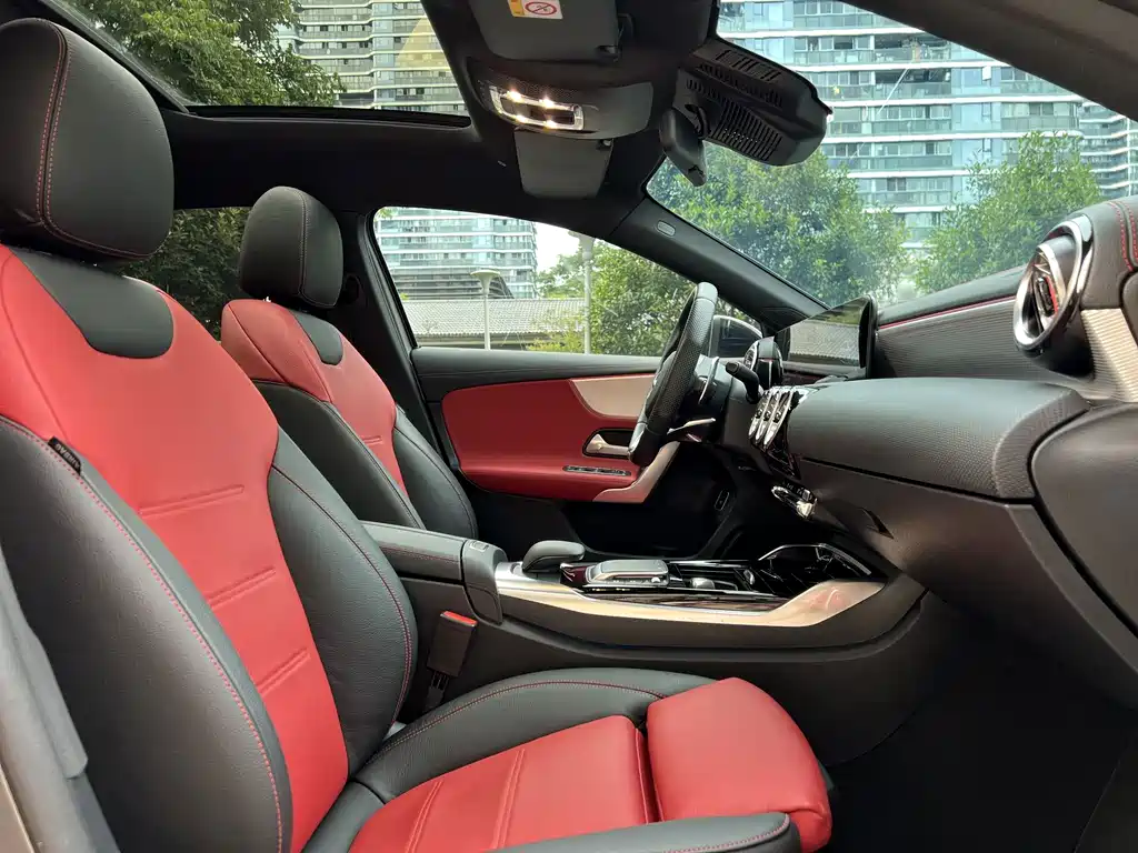Mercedes-Benz A-Class AMG 2022 — фото 13