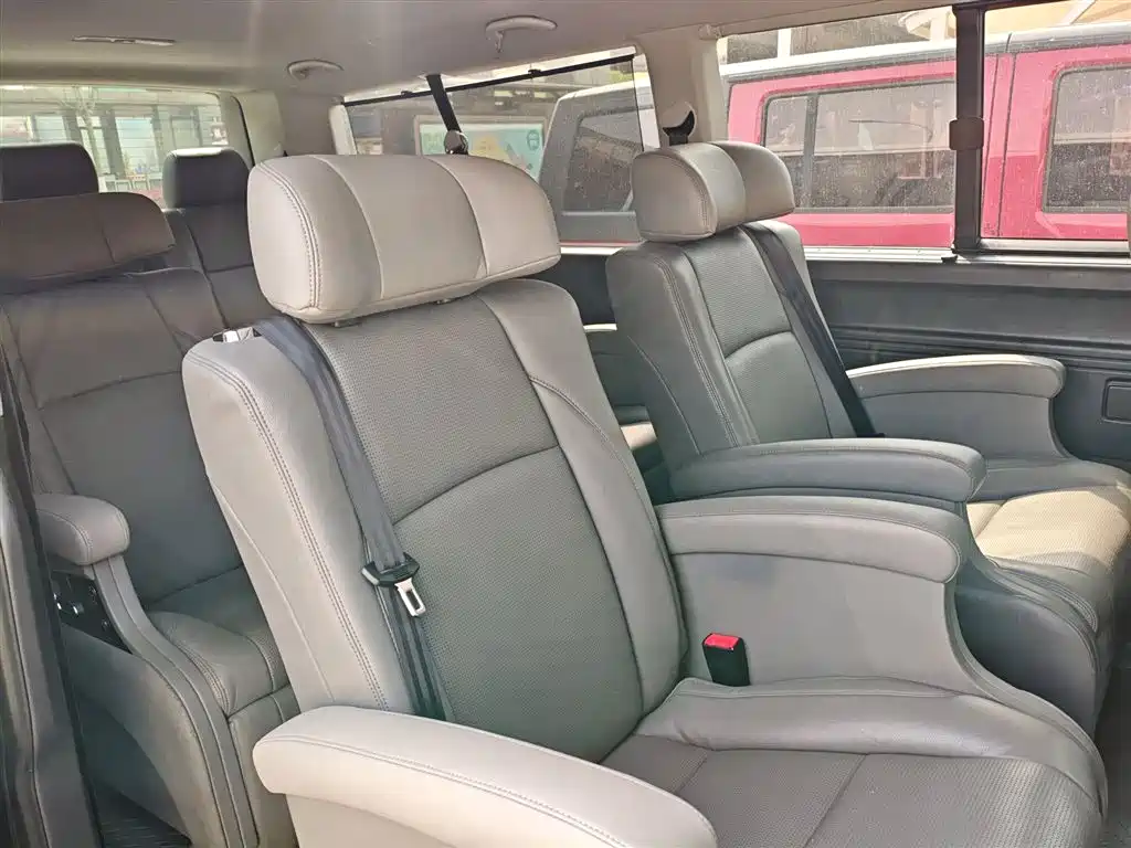 Volkswagen Caravelle 2016 — фото 13