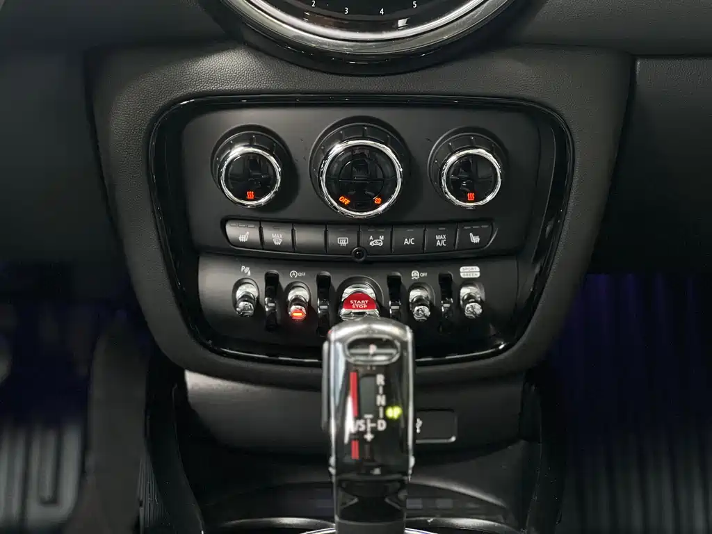MINI Clubman 2021 — фото 15