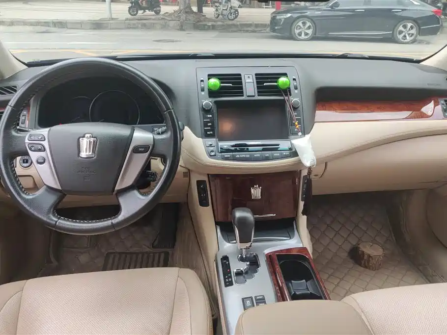 Toyota Crown 2012 — фото 12