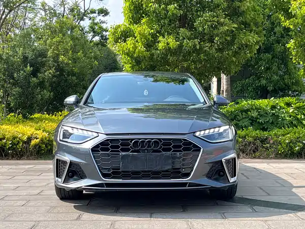 Audi A4L 2022