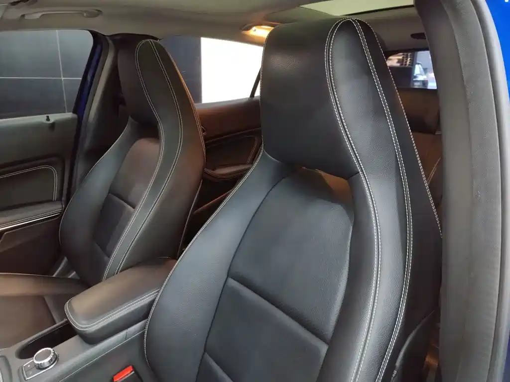 Mercedes-Benz GLA 2019 — фото 18