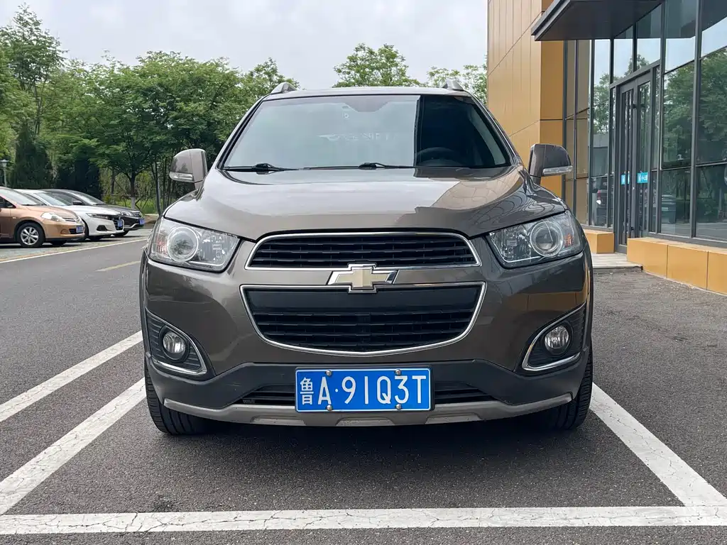 Chevrolet Captiva 2016 — фото 2