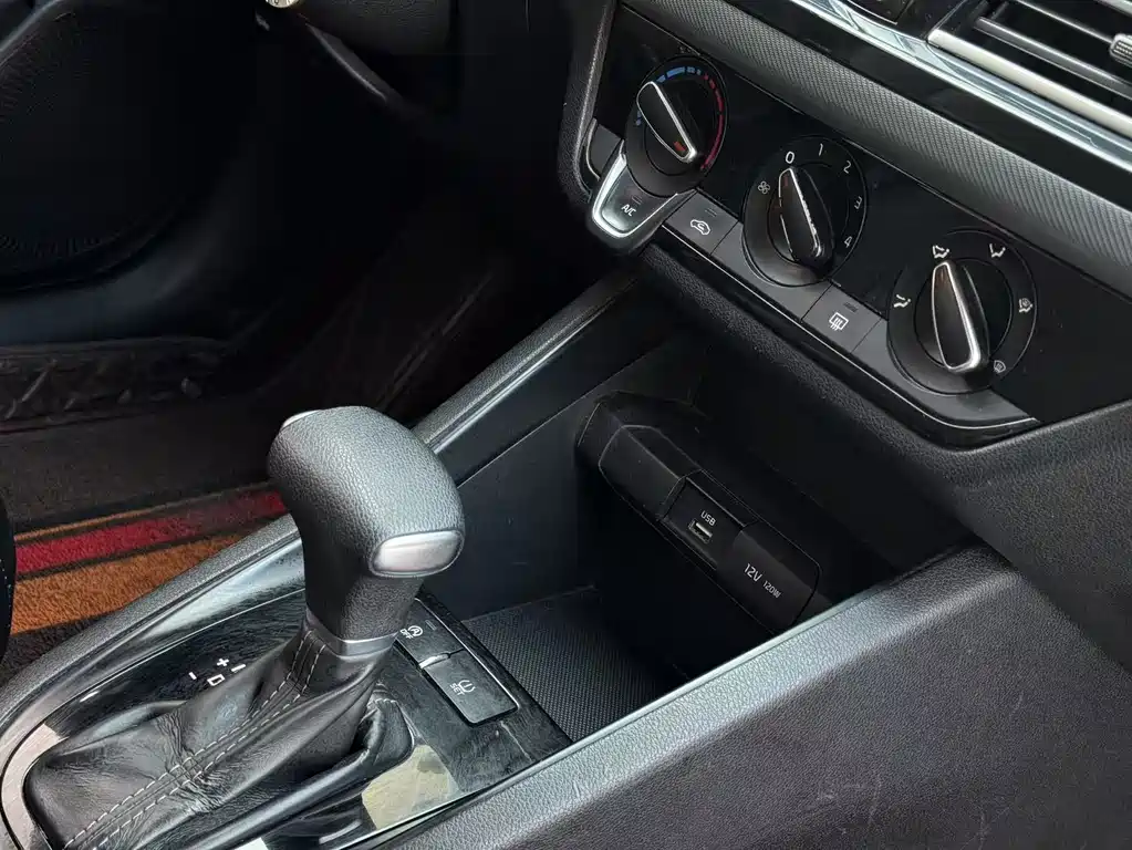 Kia Forte 2020 — фото 15