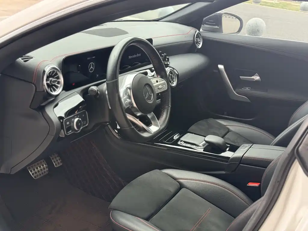 Mercedes-Benz CLA 2022 — фото 13