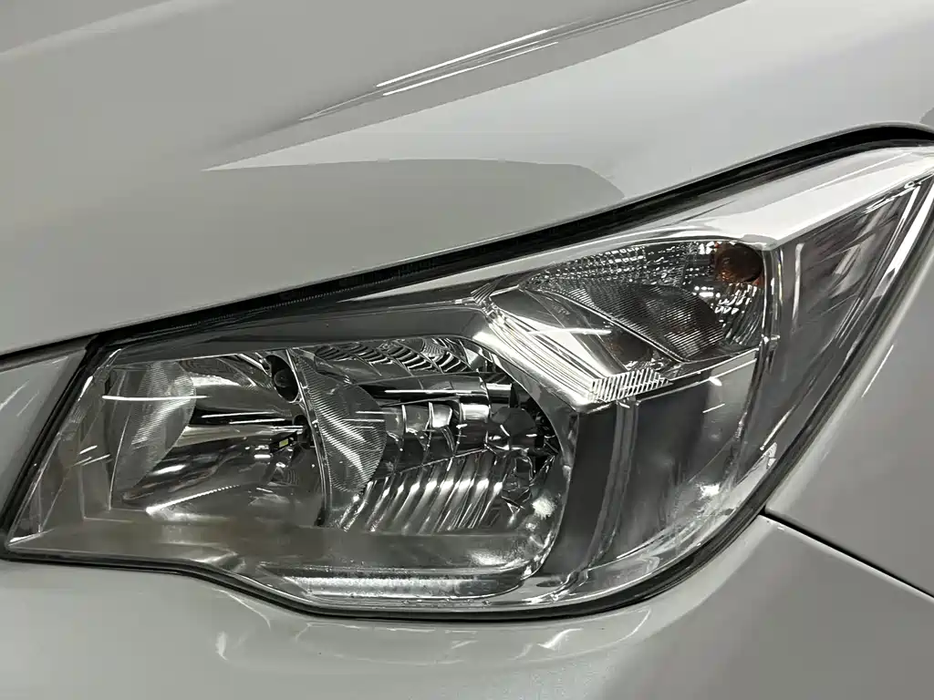 Subaru Forester 2015 — фото 22